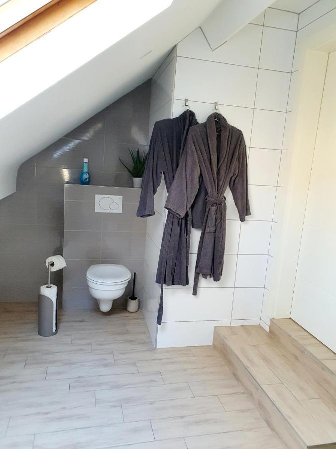 Les Etangs Du Thioux Guest House Malmedy Exterior photo